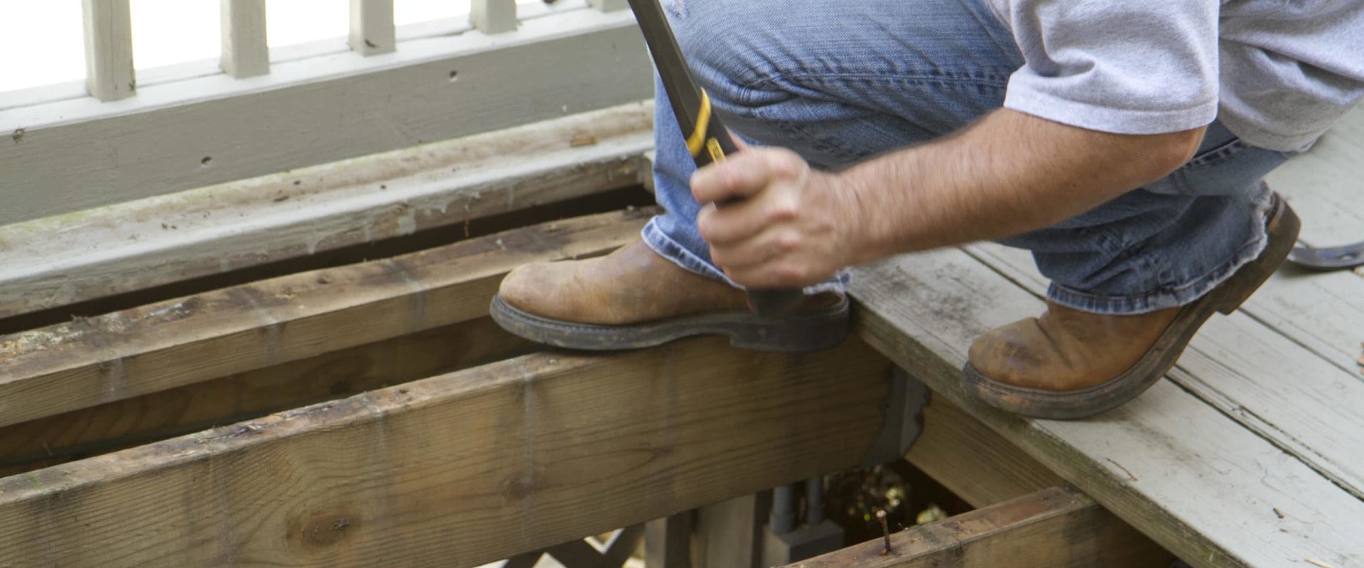 Building a Terrace? Here's What You Need to Know About Floor Decks Spanning Between Beams