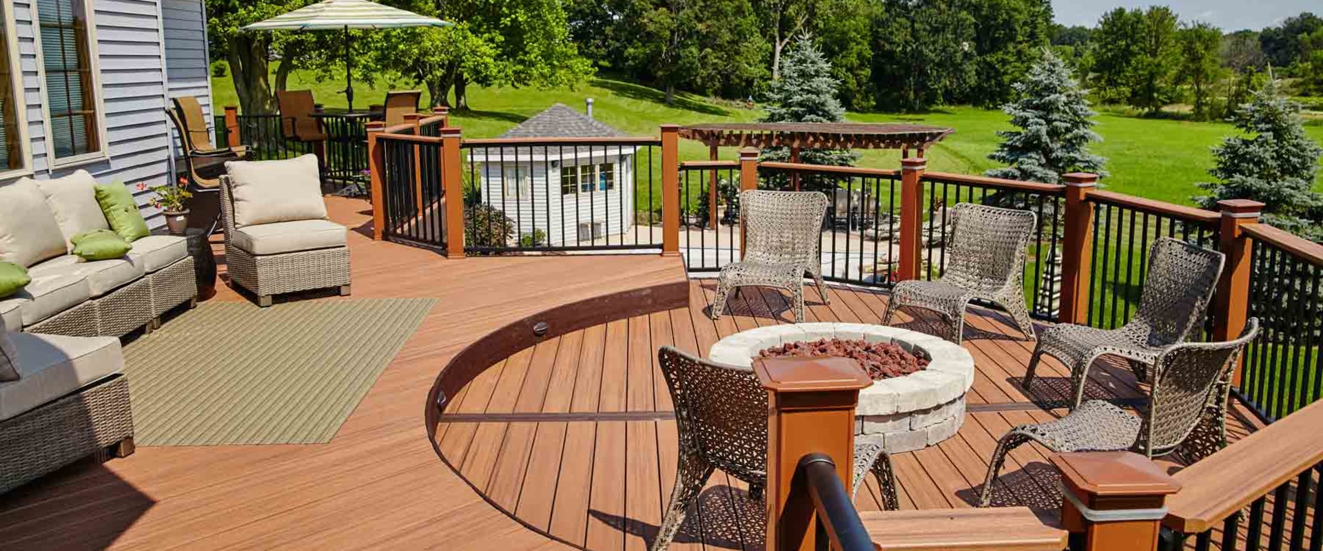 Outdoor Living Elevated: A Complete Guide to Modern Deck Construction