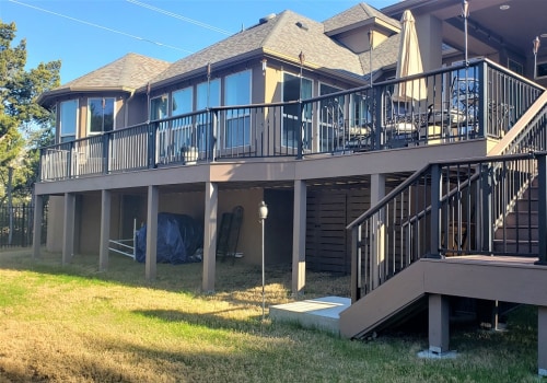 How A Luxury Home Builder In Austin Can Transform Your Deck Into A Dream Oasis